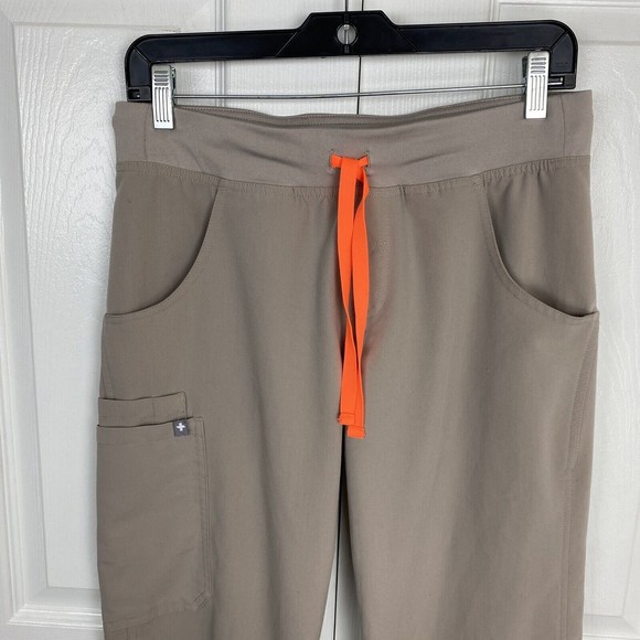 FIGS Kade Cargo Scrub Pants Technical Collection Women Size Small S Tan Brown - Picture 6 of 7